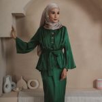 Aiyla Modern Kurung - Sacramento green