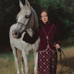 Mahsuri Sulam - Dark Maroon