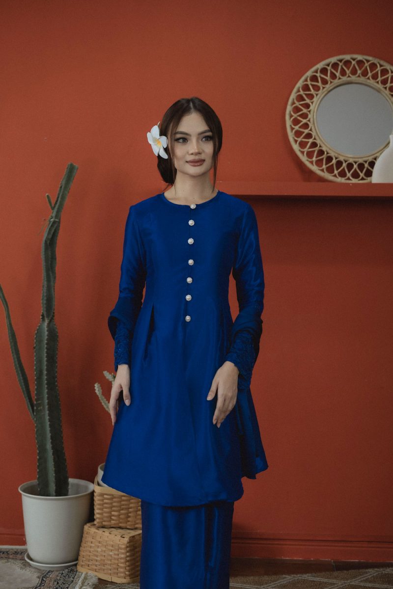 Kebaya - royal blue