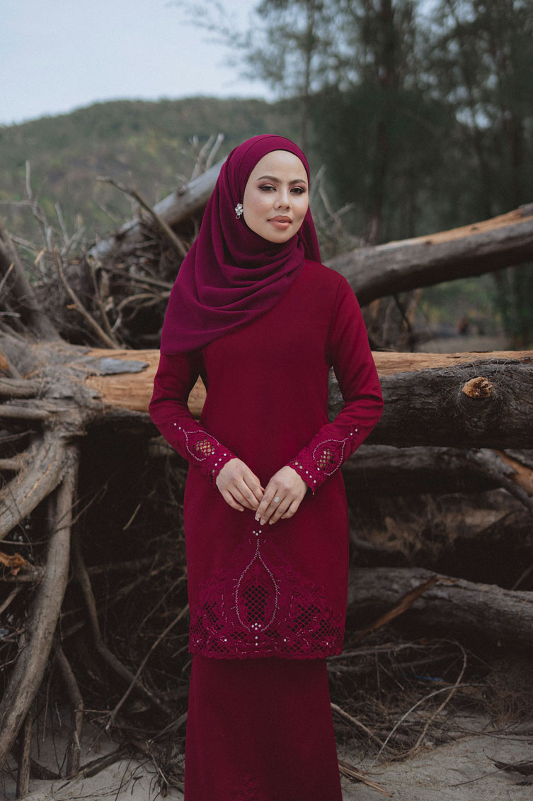 Serikuntum - Maroon