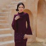 Laelia Drapes Kurung - burgundy maroon